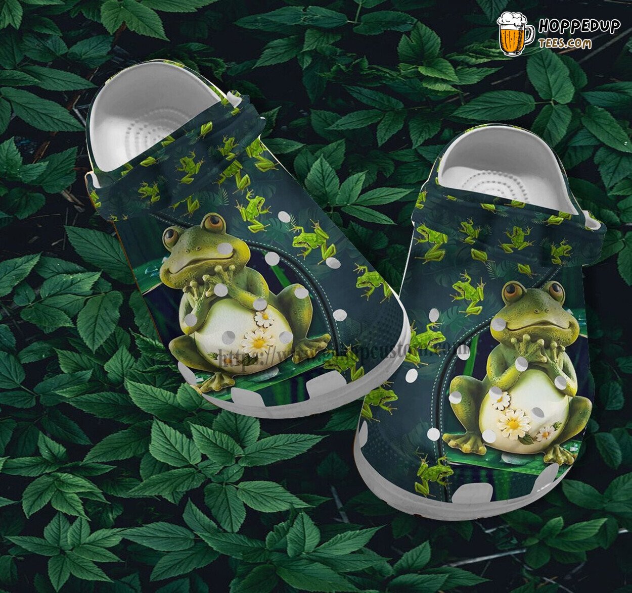 Frog Queen Cute Design Granddaughter Lover Gift Besties Themed Clogs