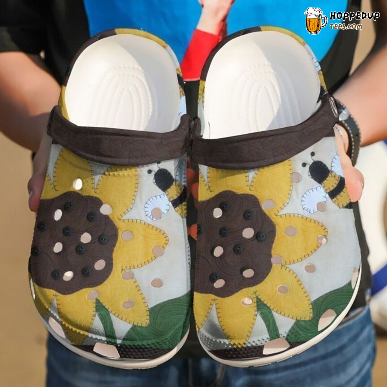 Hippie Bee Sunflower Theme Comfortable Clogs Vibrant Footwear Design