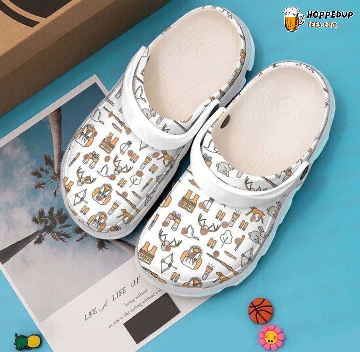 Hunting Pattern Themed Classic Comfortable Clogs Shoes Unique Outdoor Style
