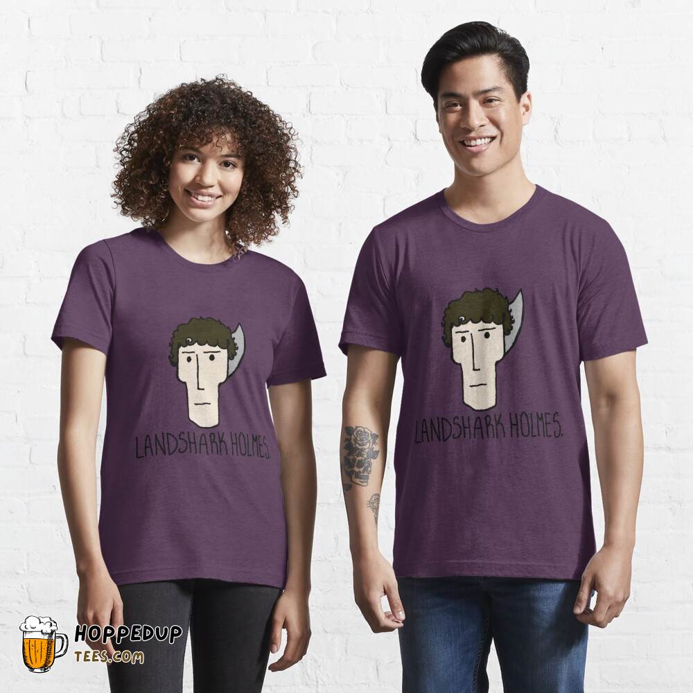 Landshark Holmes Detective Essential T-Shirt HU Landshark Holmes Detective Essential T-Shirt HU